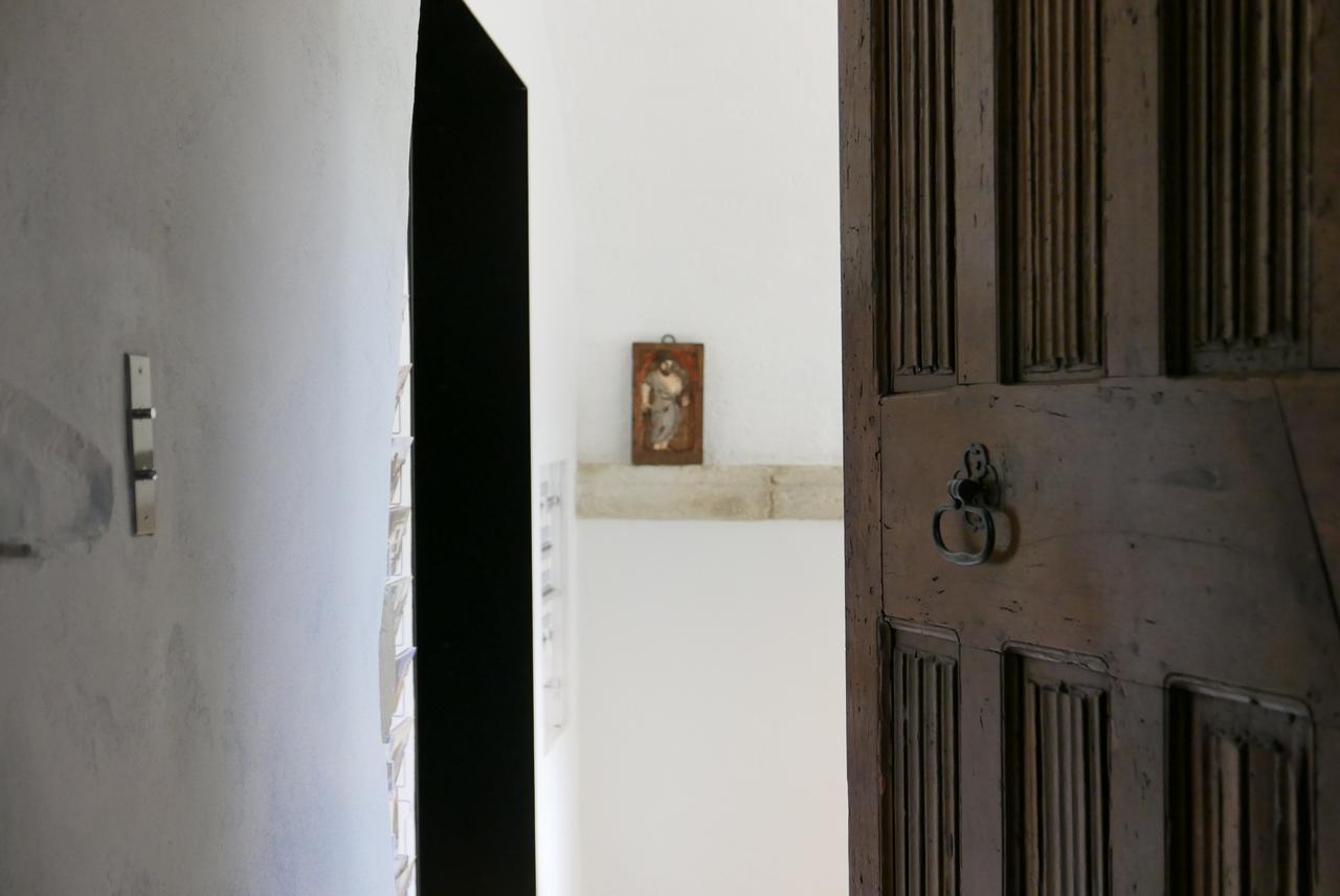 Tour Sarrazine De Montaren Panzió Kültér fotó