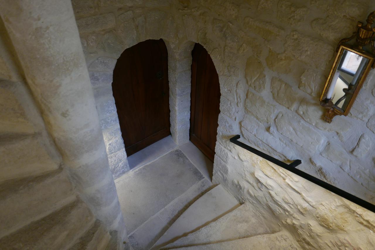 Tour Sarrazine De Montaren Panzió Kültér fotó